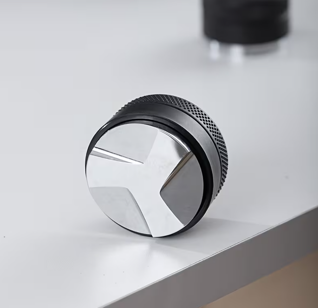 Metaltamper pulverpressehammer til espresso i aluminiumlegering, sort 53 mm